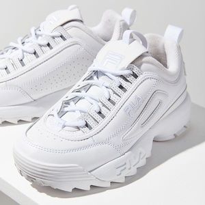 white fila disruptor 2 sneakers